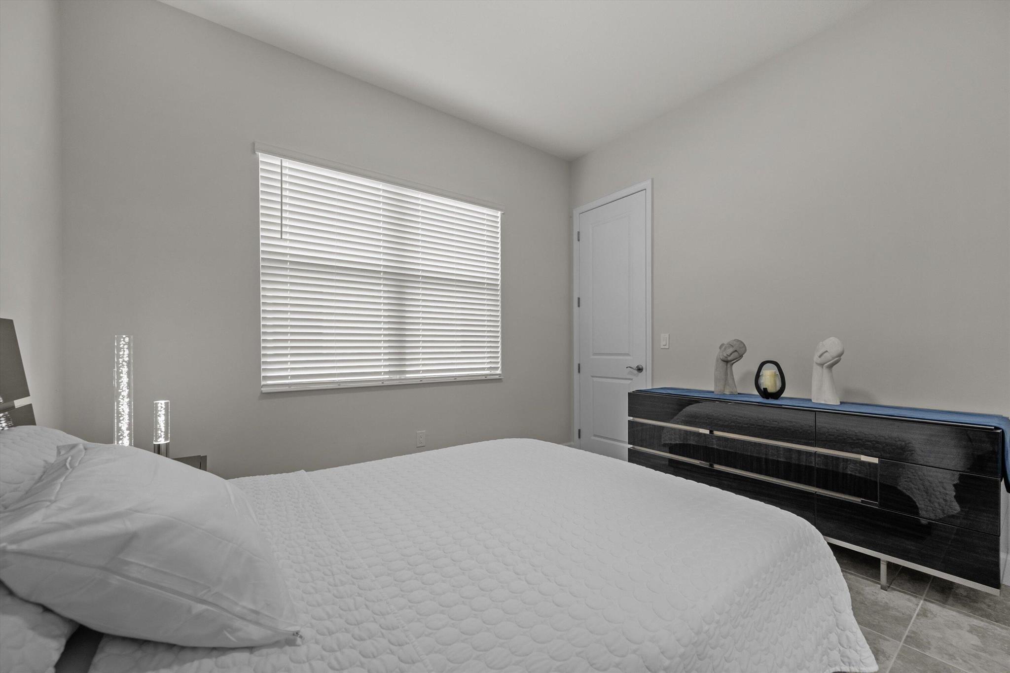 ORCHARDS OF WESTLAKE PHAS - Residential