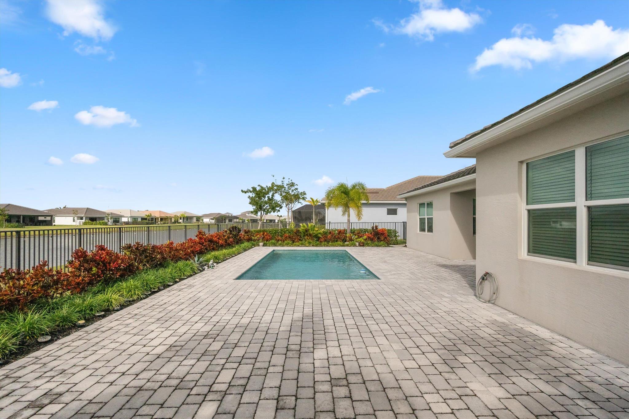 ORCHARDS OF WESTLAKE PHAS - Residential