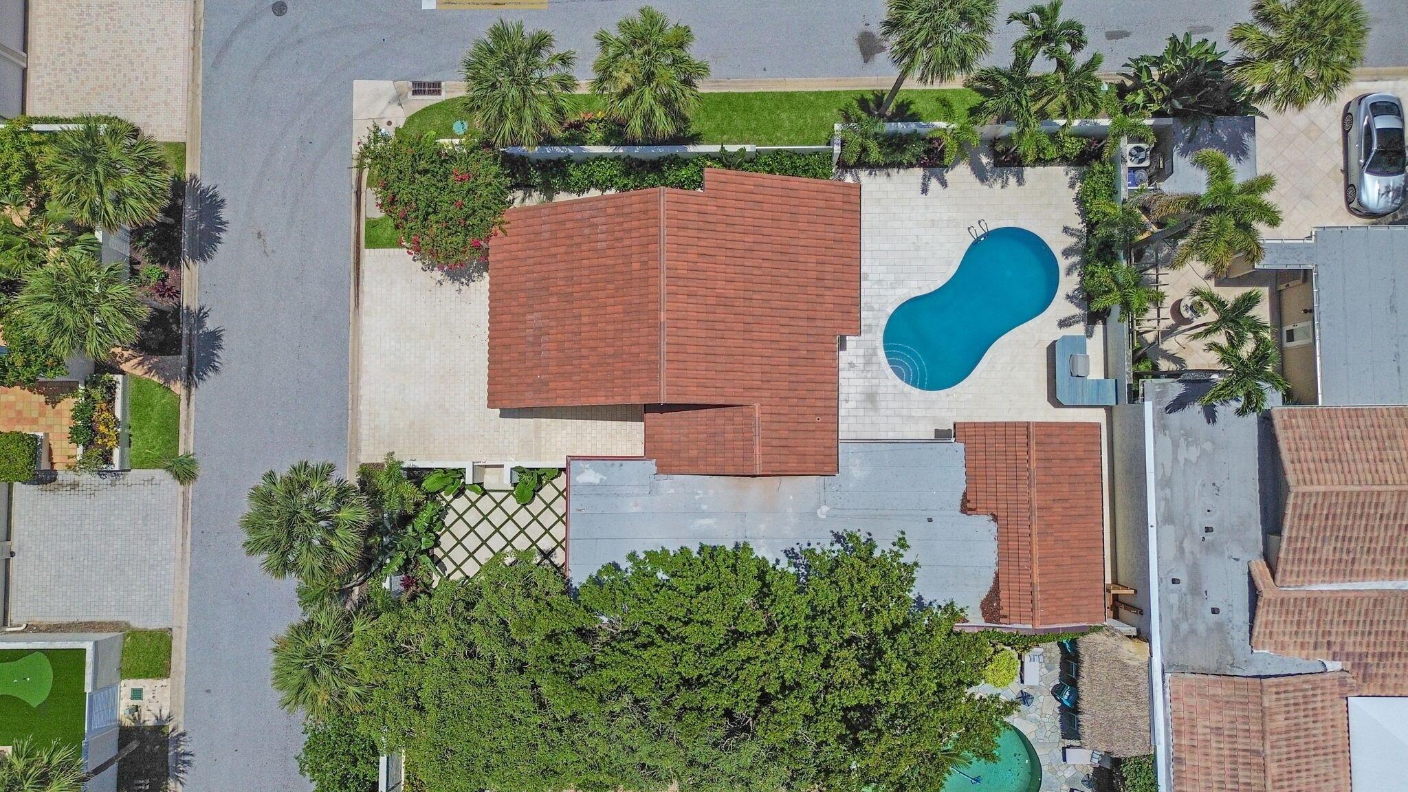 OCEAN WALK PLACE PH II - Residential