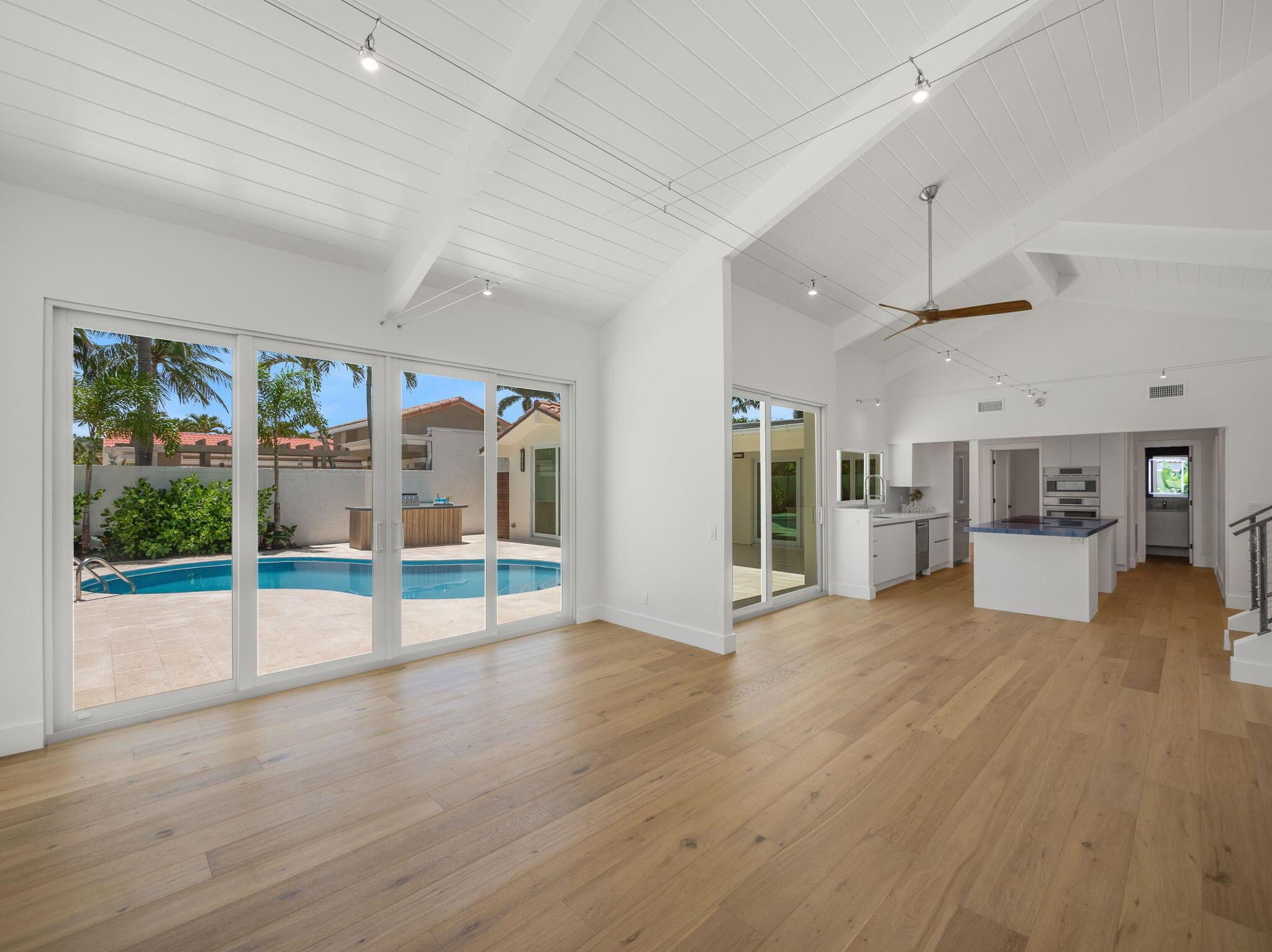 OCEAN WALK PLACE PH II - Residential