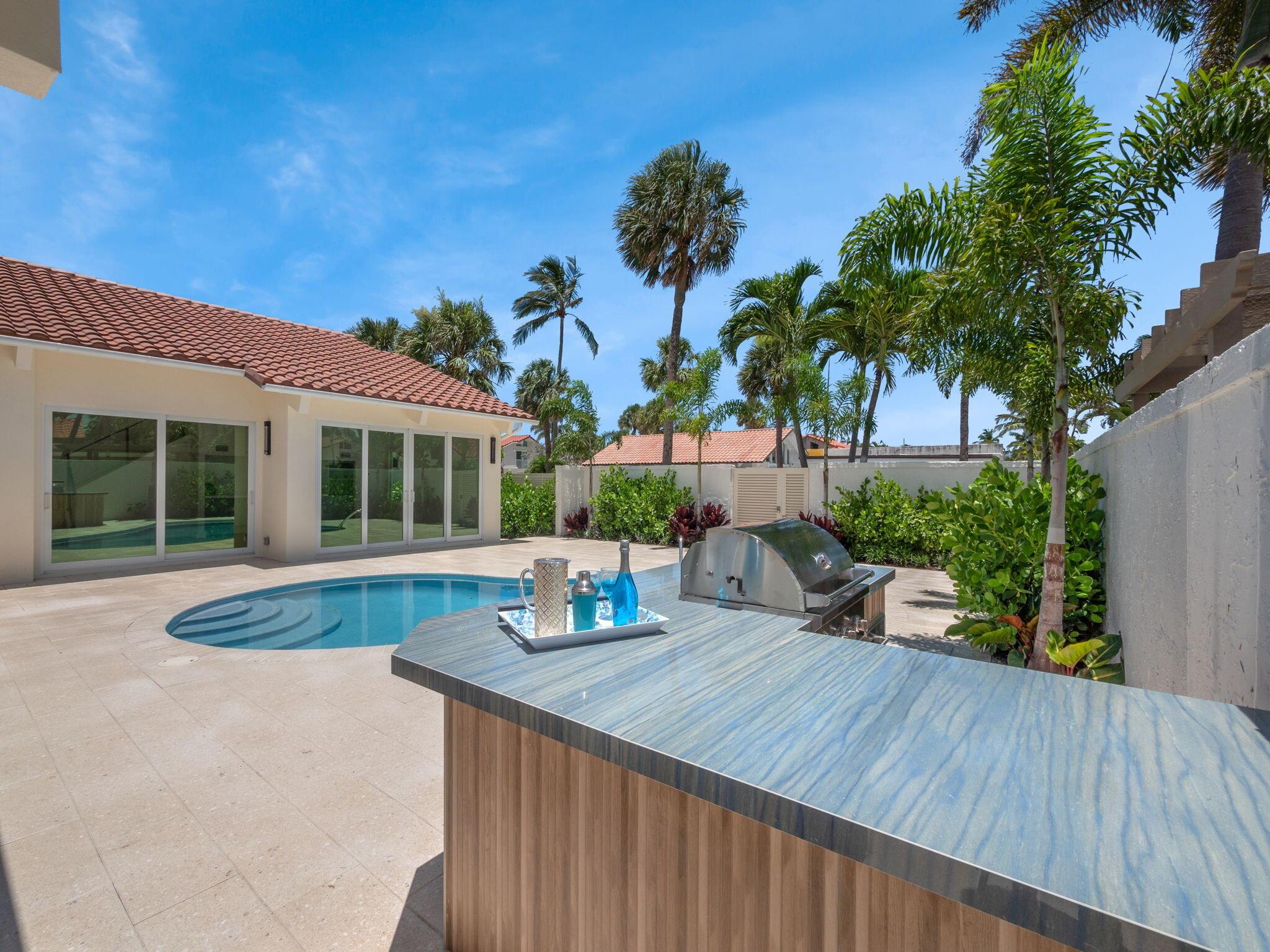 OCEAN WALK PLACE PH II - Residential