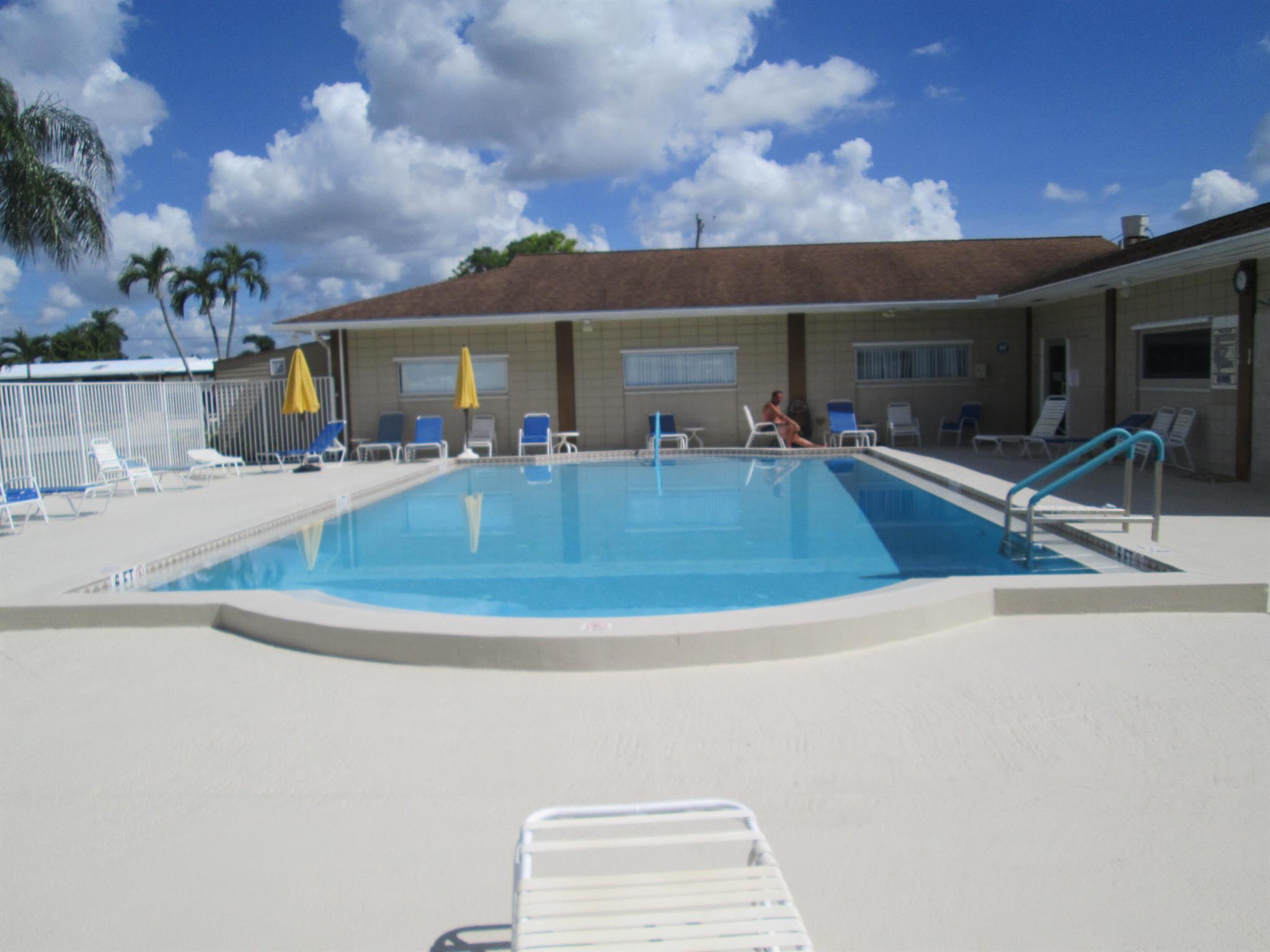 NORTHERN PINES MOBILE HOM - Residential