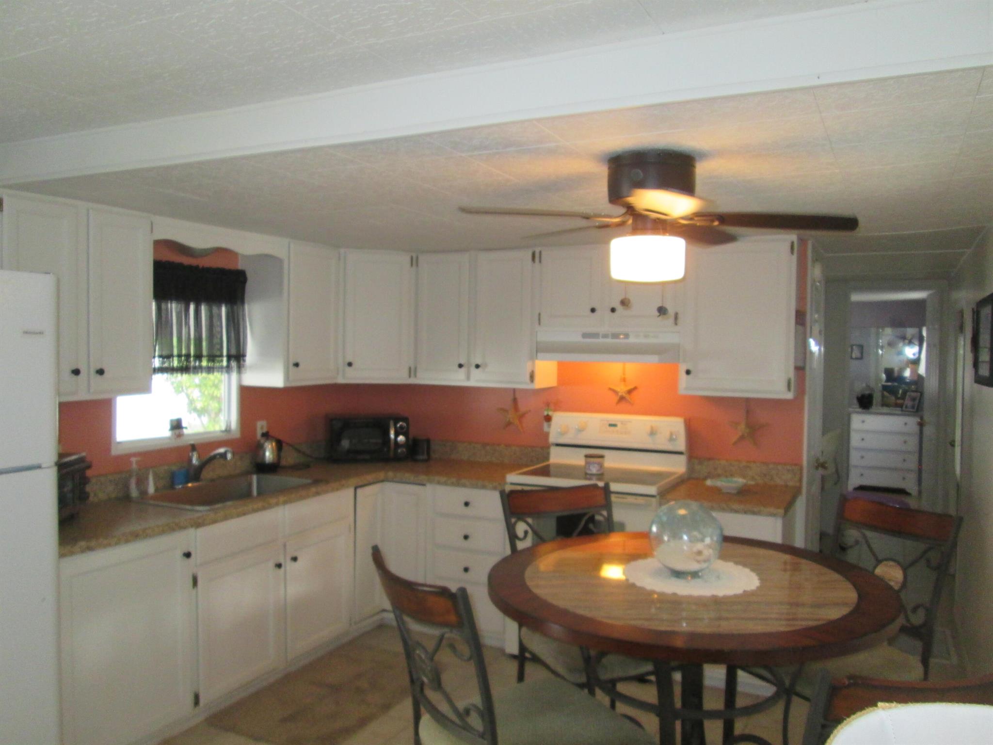 NORTHERN PINES MOBILE HOM - Residential