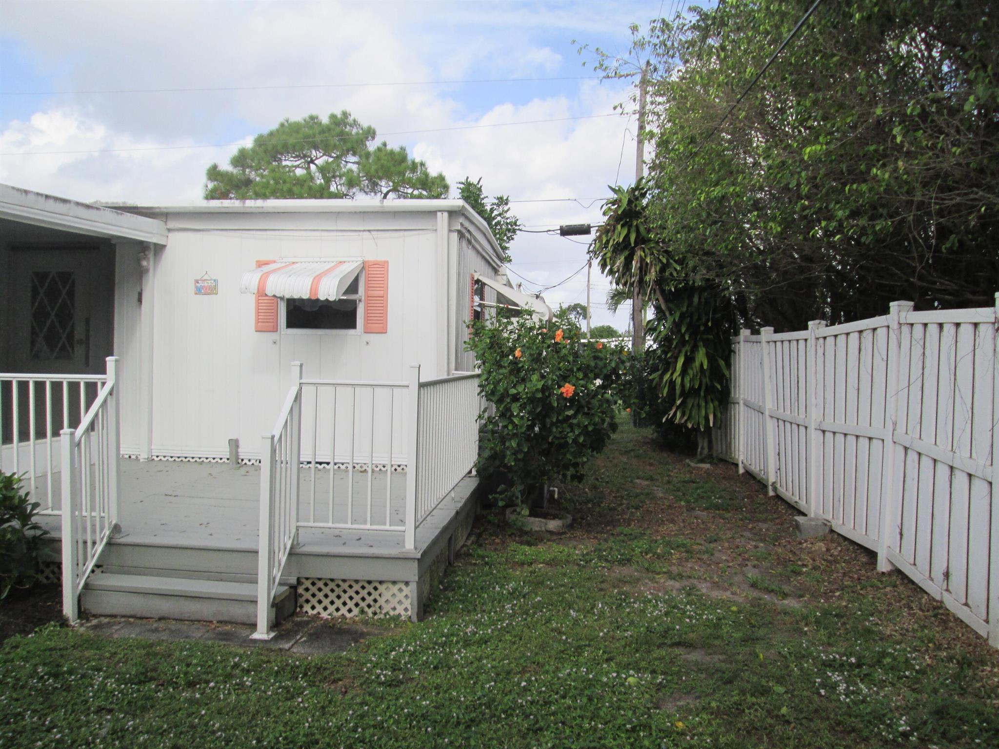 NORTHERN PINES MOBILE HOM - Residential