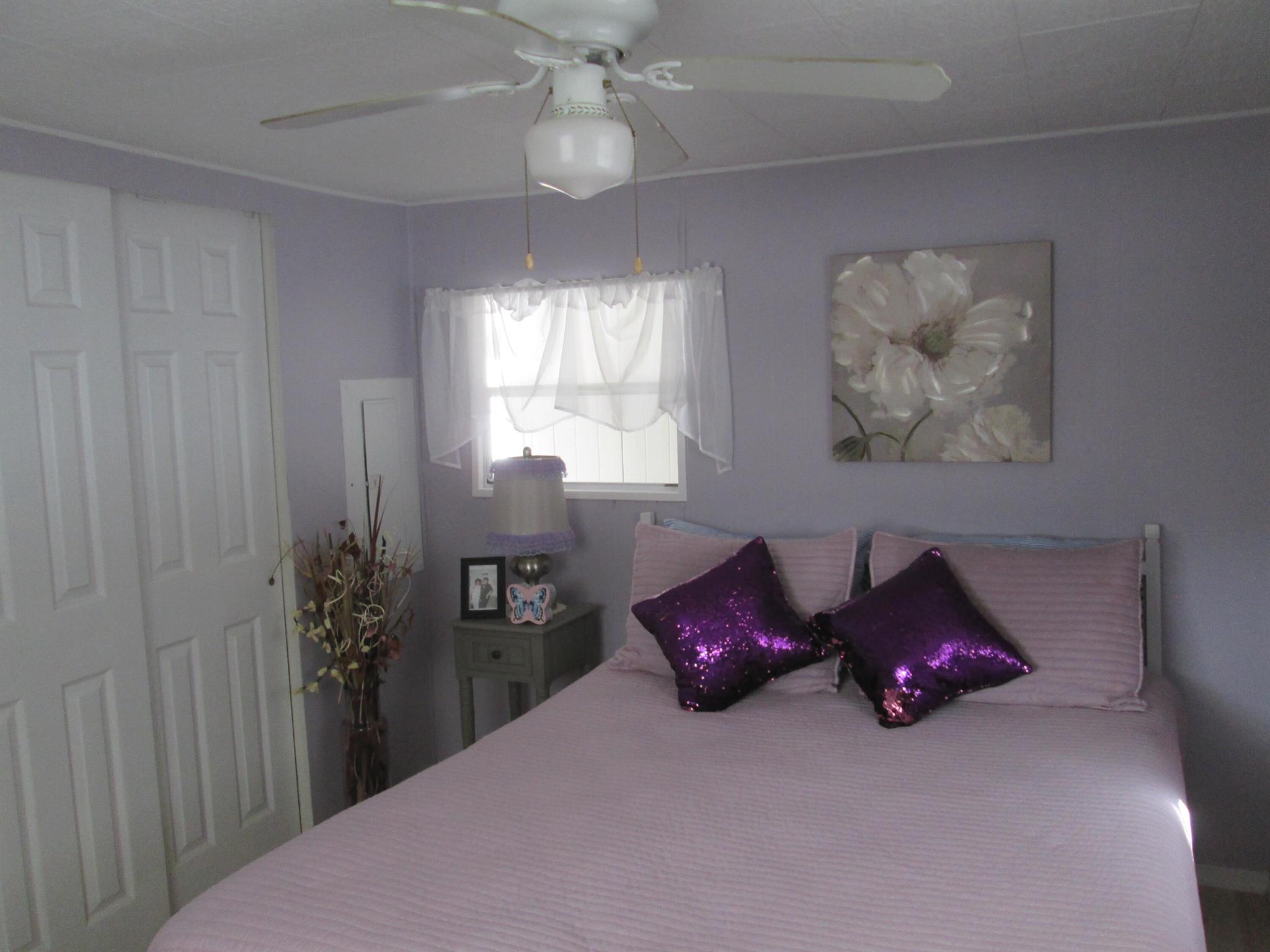 NORTHERN PINES MOBILE HOM - Residential