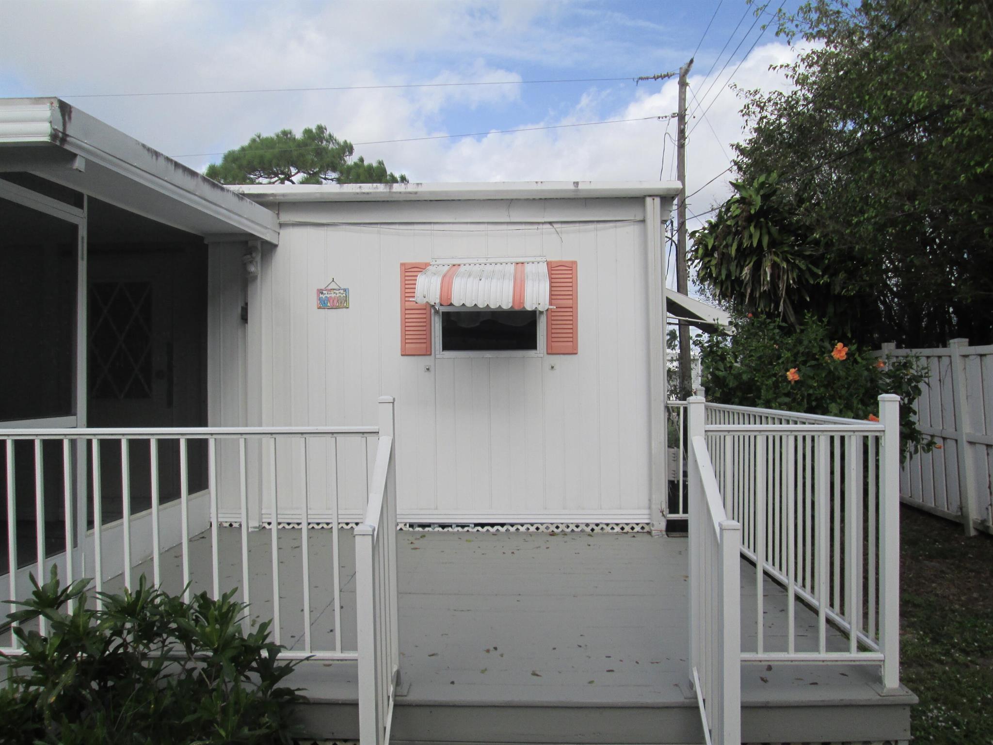 NORTHERN PINES MOBILE HOM - Residential