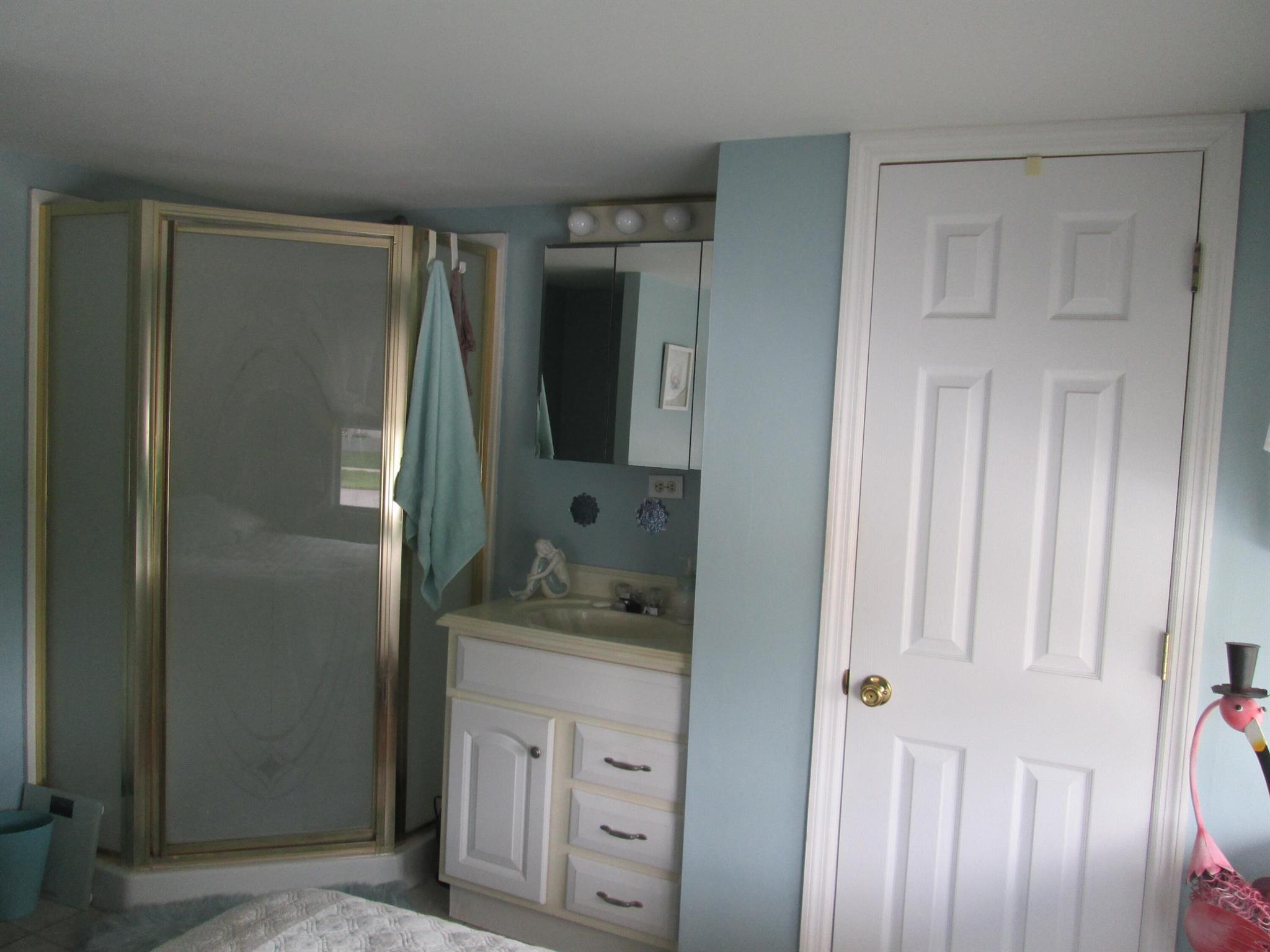 NORTHERN PINES MOBILE HOM - Residential