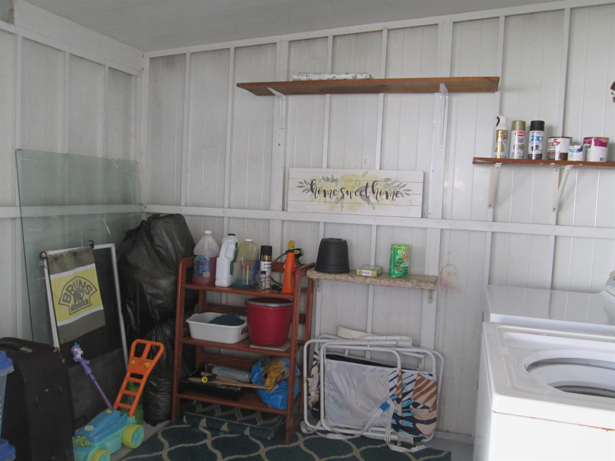 NORTHERN PINES MOBILE HOM - Residential