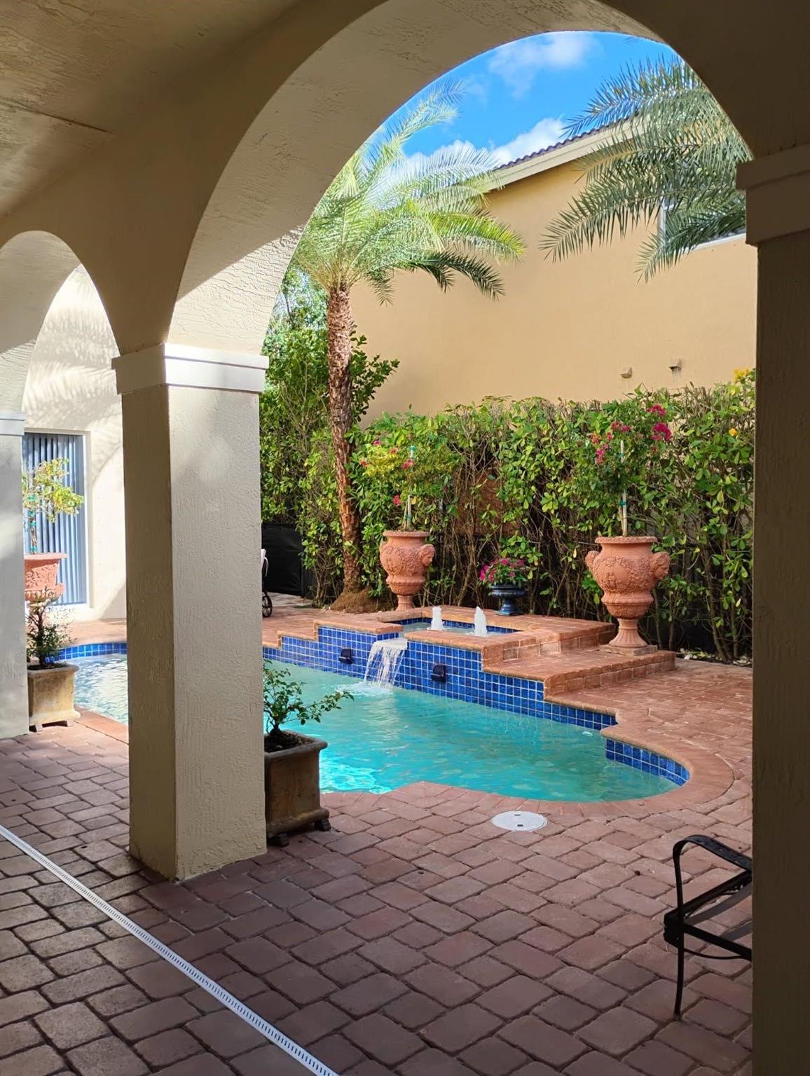 Parkwood Estates - Residential Lease