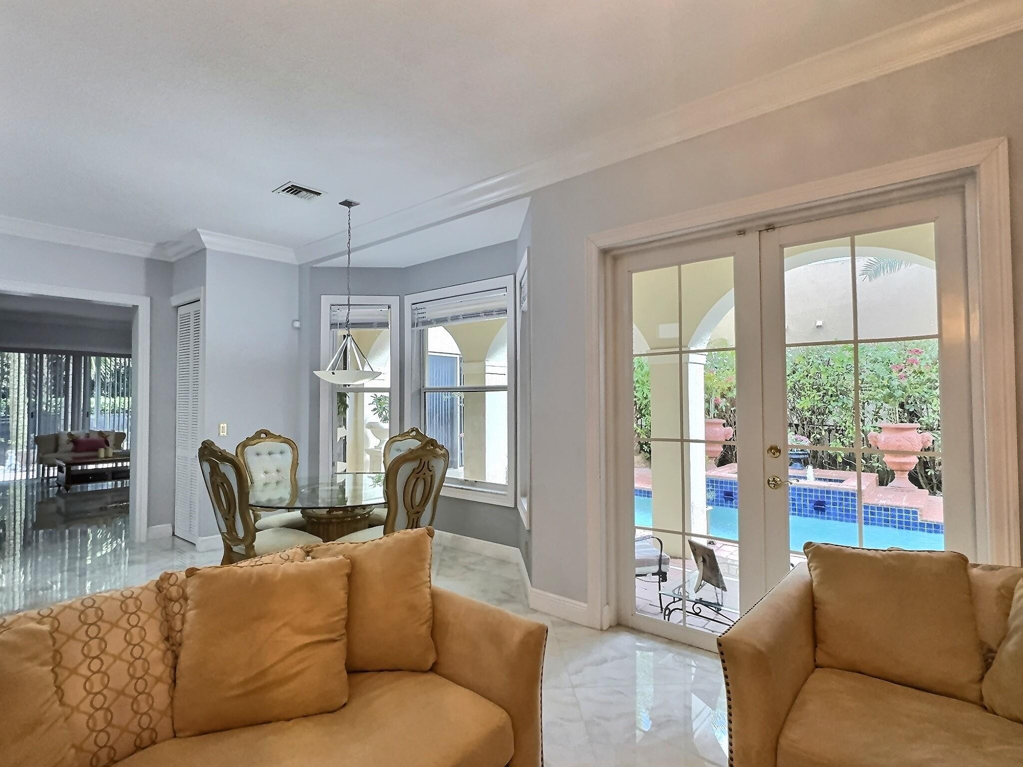 Parkwood Estates - Residential Lease