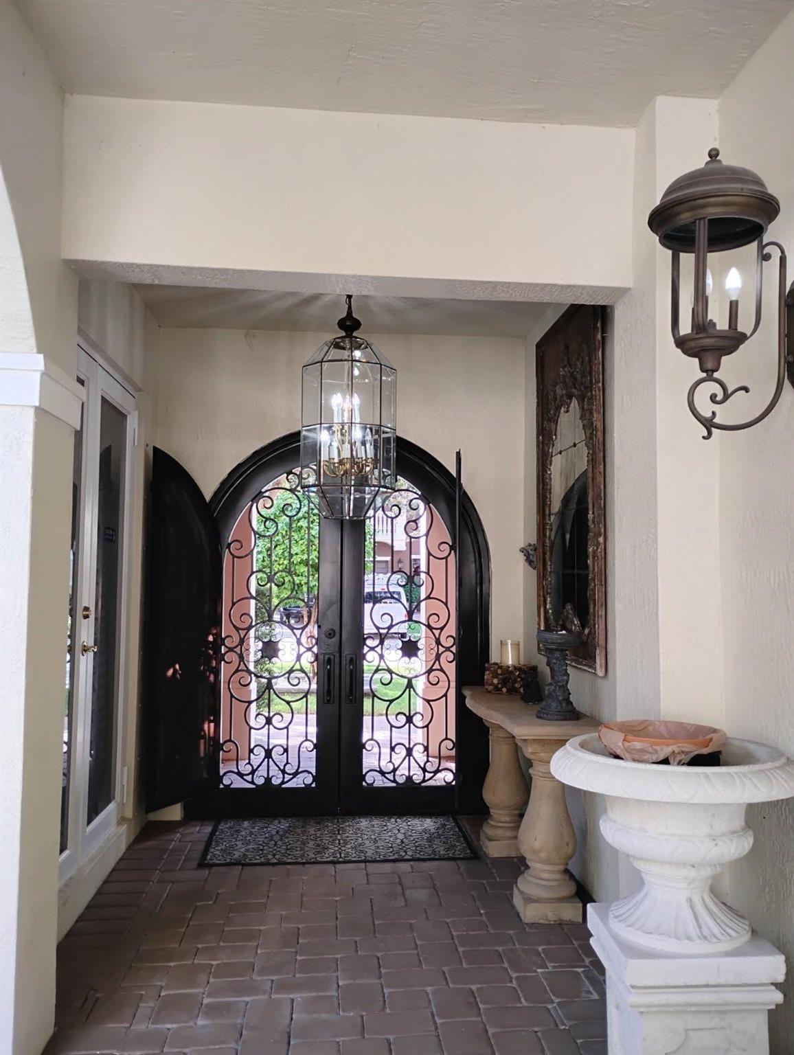 Parkwood Estates - Residential Lease
