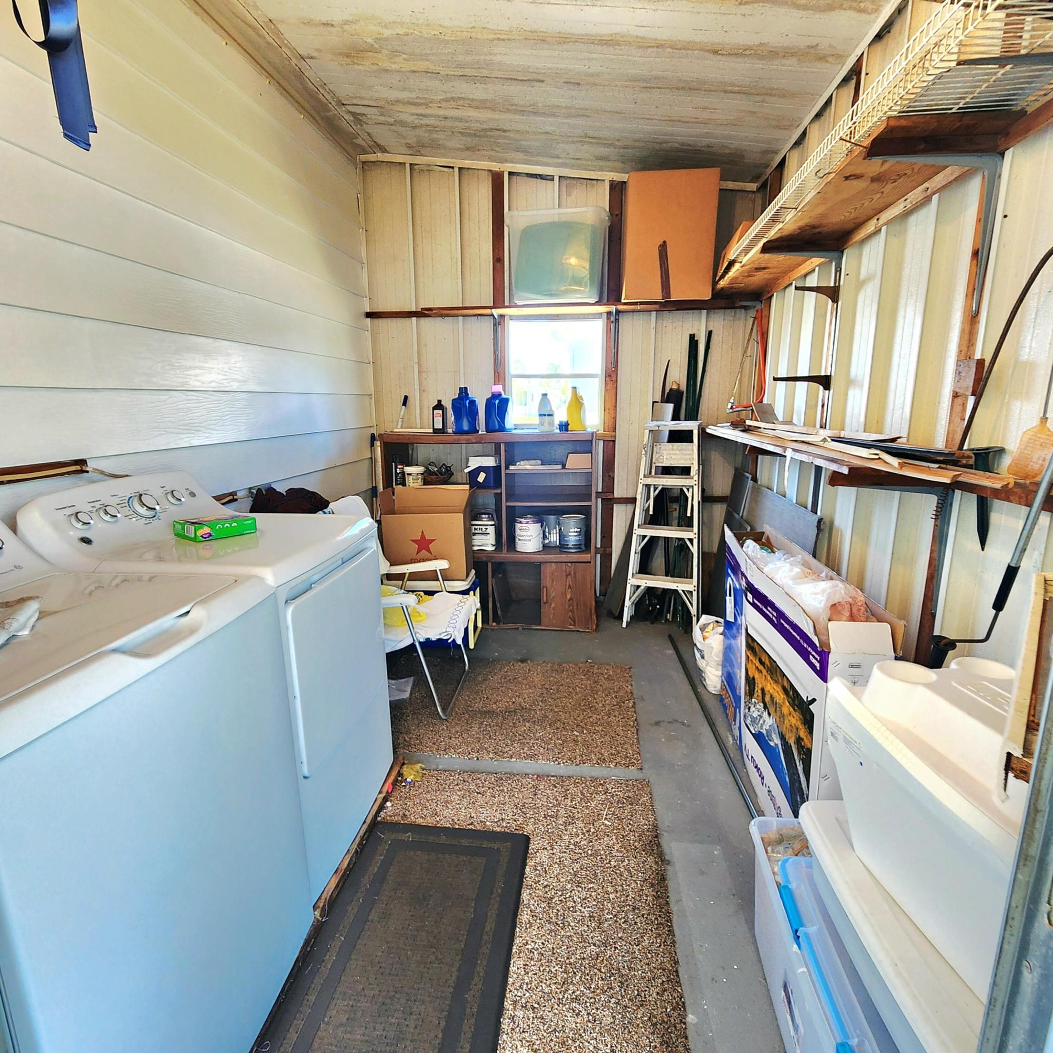 Spanish Lakes Riverfront - Residential