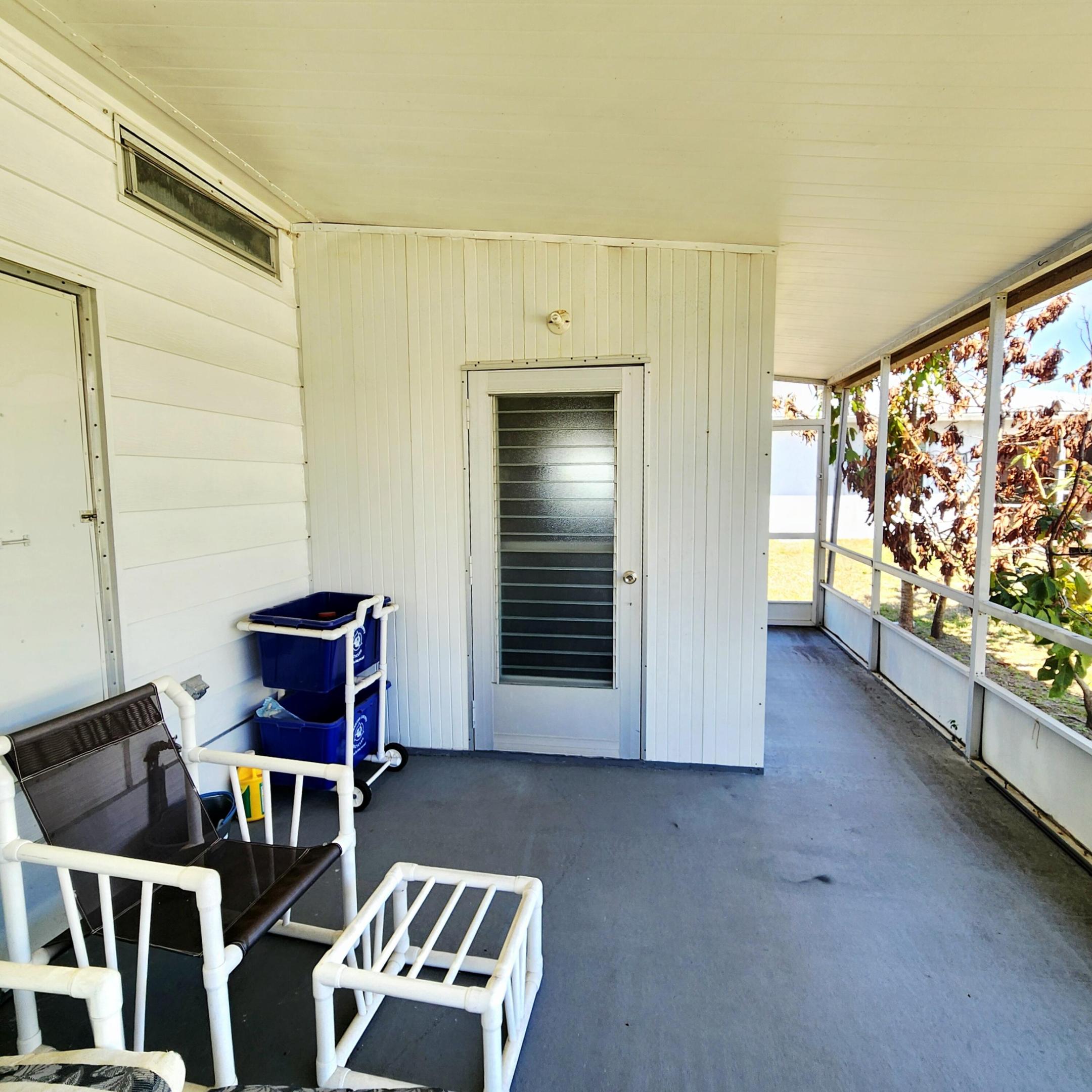 Spanish Lakes Riverfront - Residential