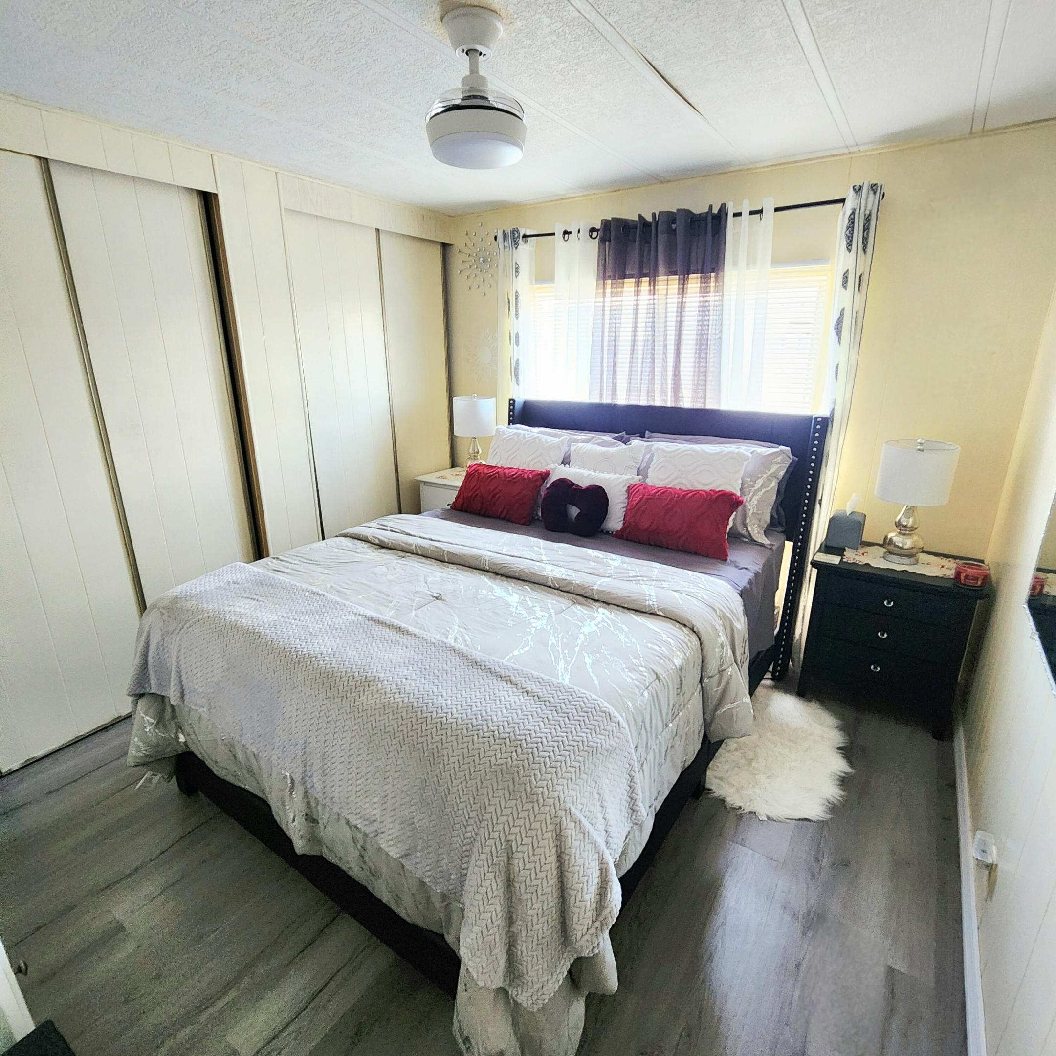 Spanish Lakes Riverfront - Residential