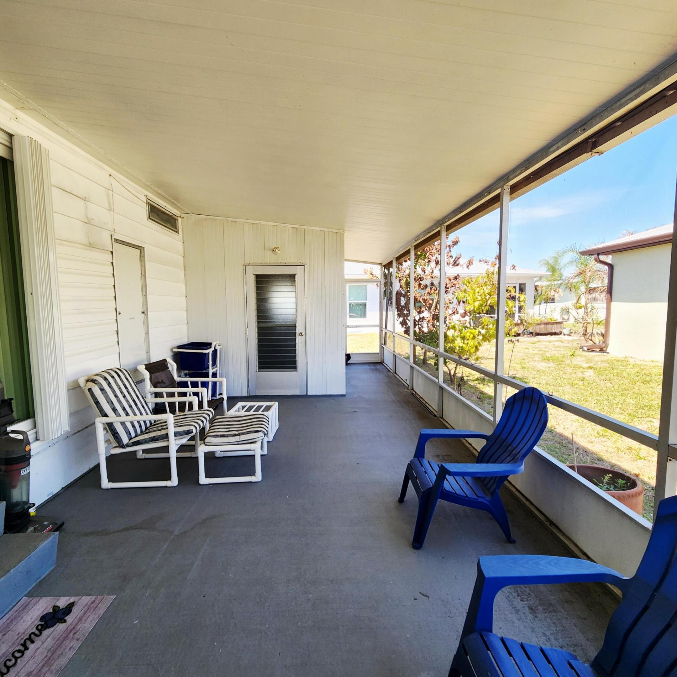 Spanish Lakes Riverfront - Residential