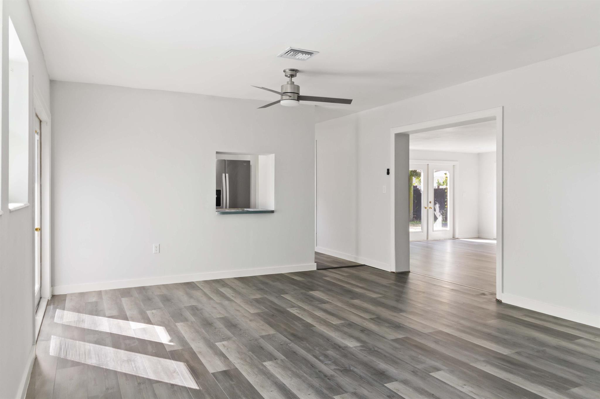 PLANTATION PARK - Residential