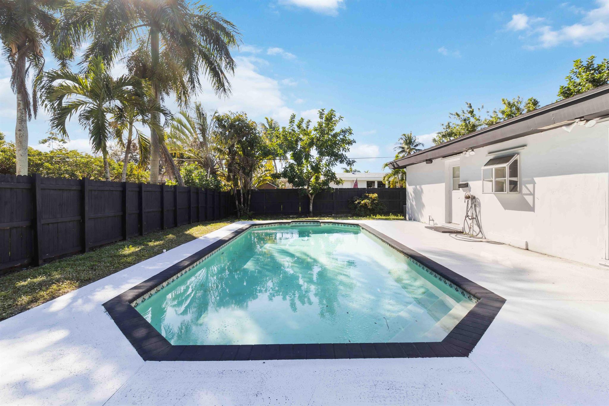PLANTATION PARK - Residential