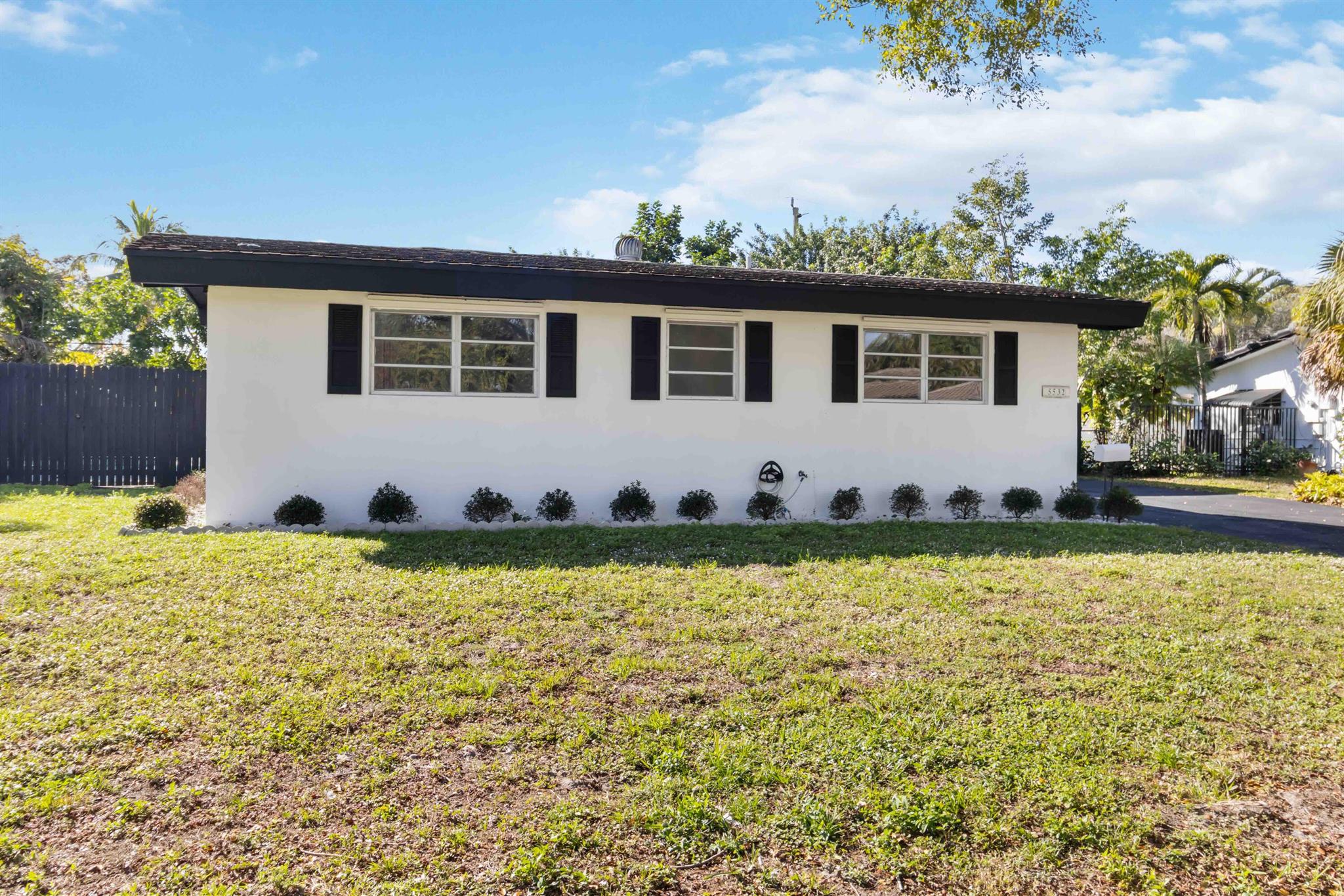 PLANTATION PARK - Residential