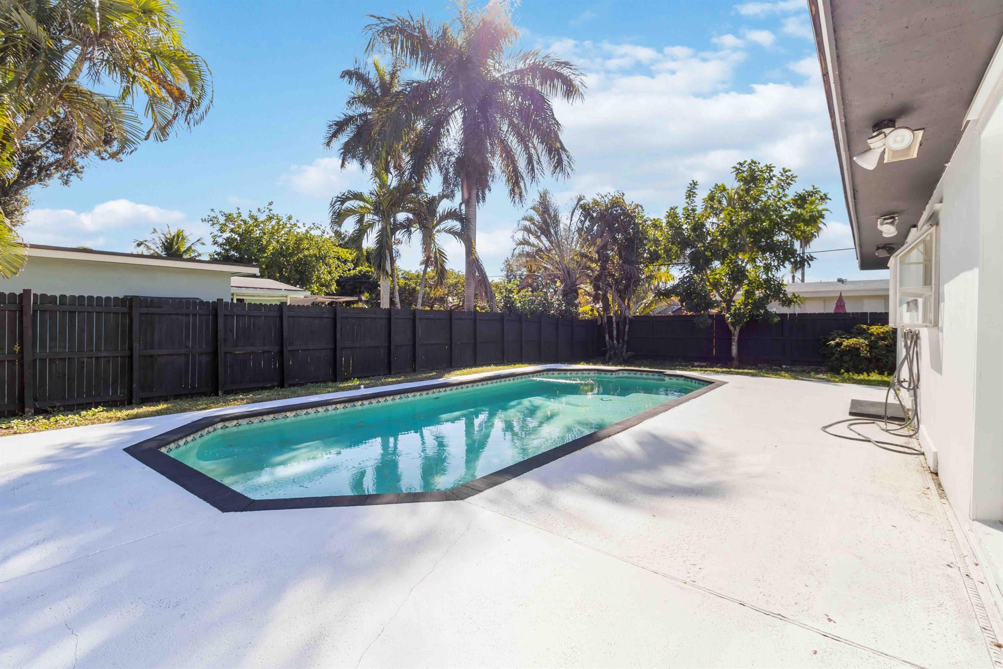 PLANTATION PARK - Residential