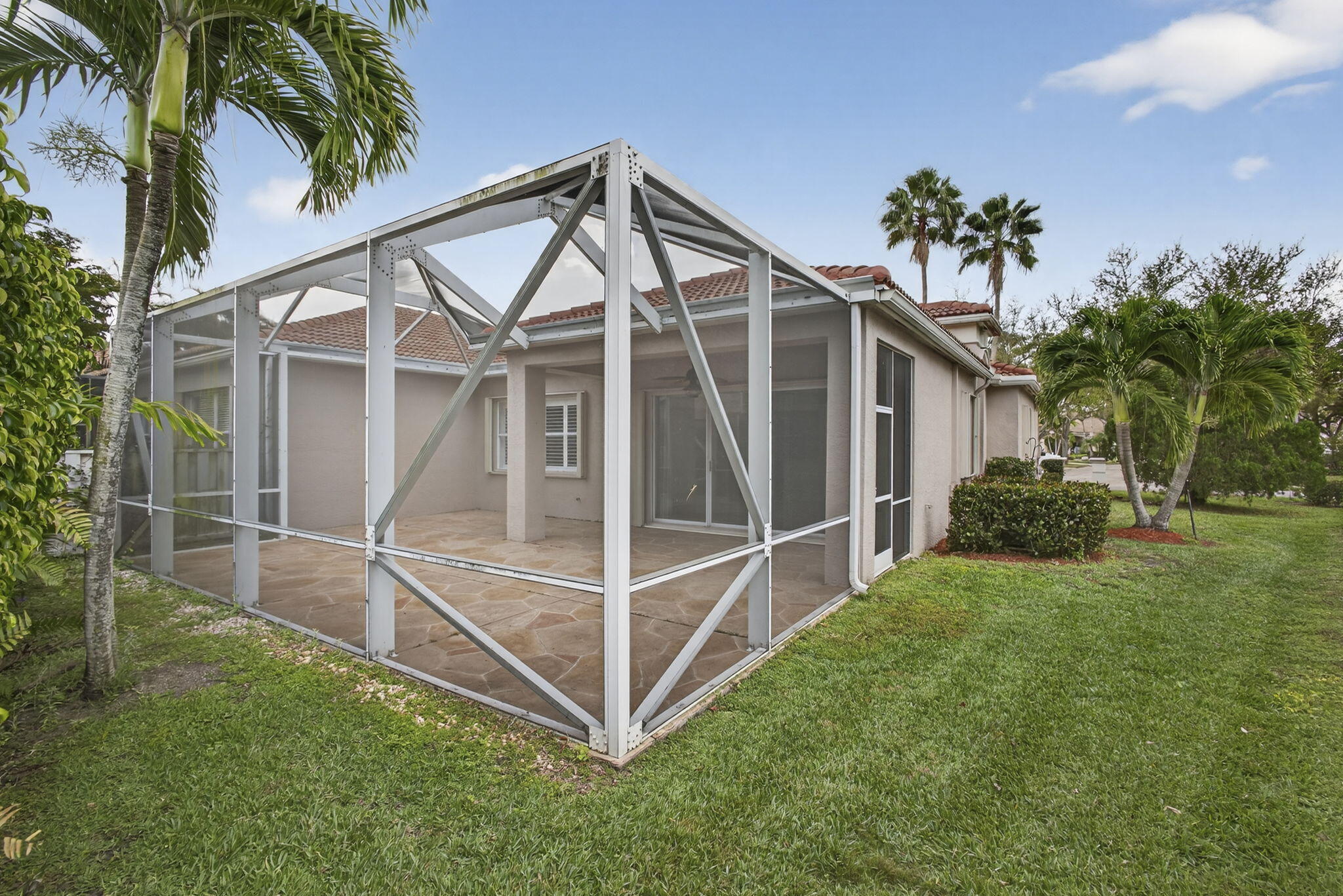 ANDROS ISLE PAR B - Residential Lease