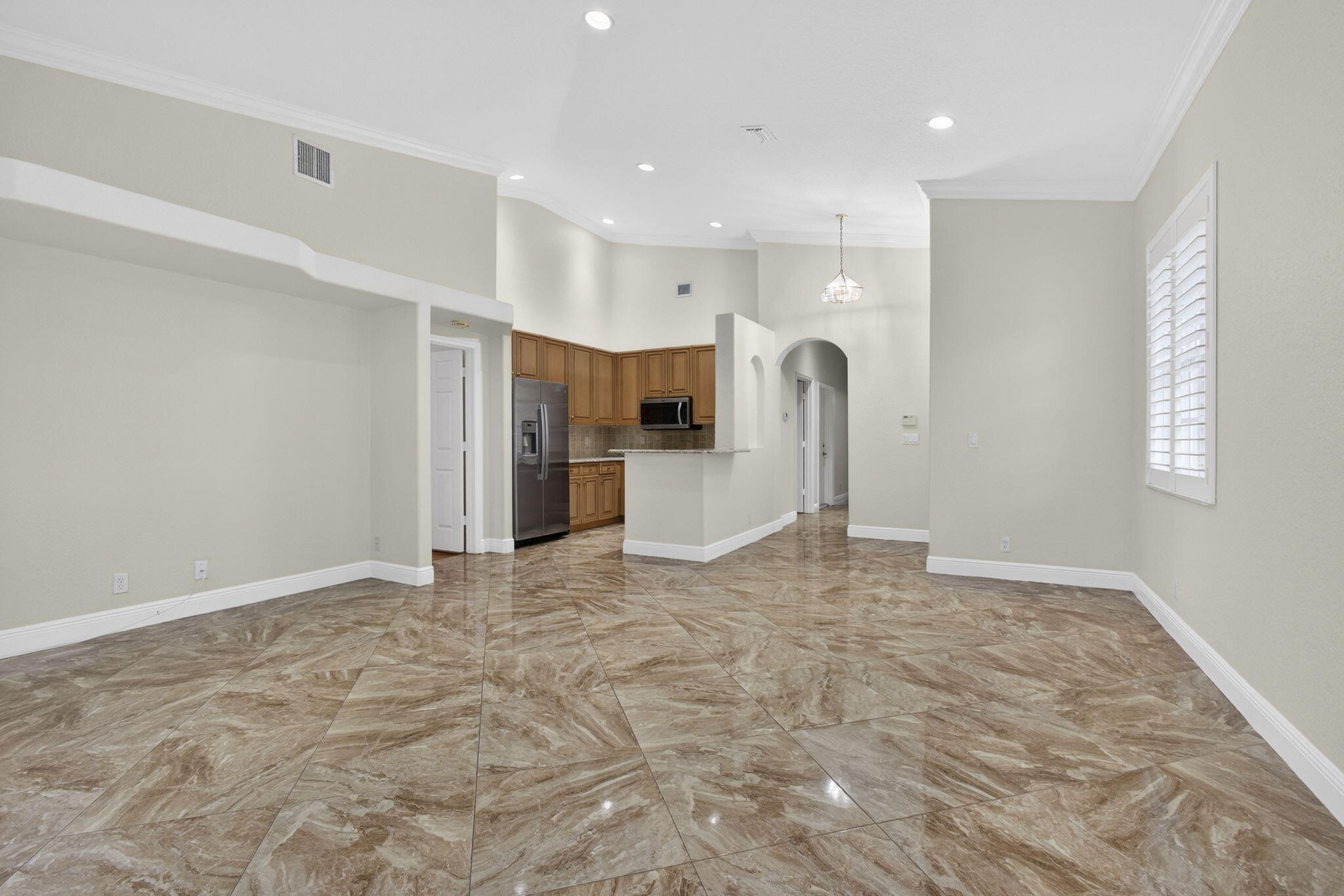 ANDROS ISLE PAR B - Residential Lease