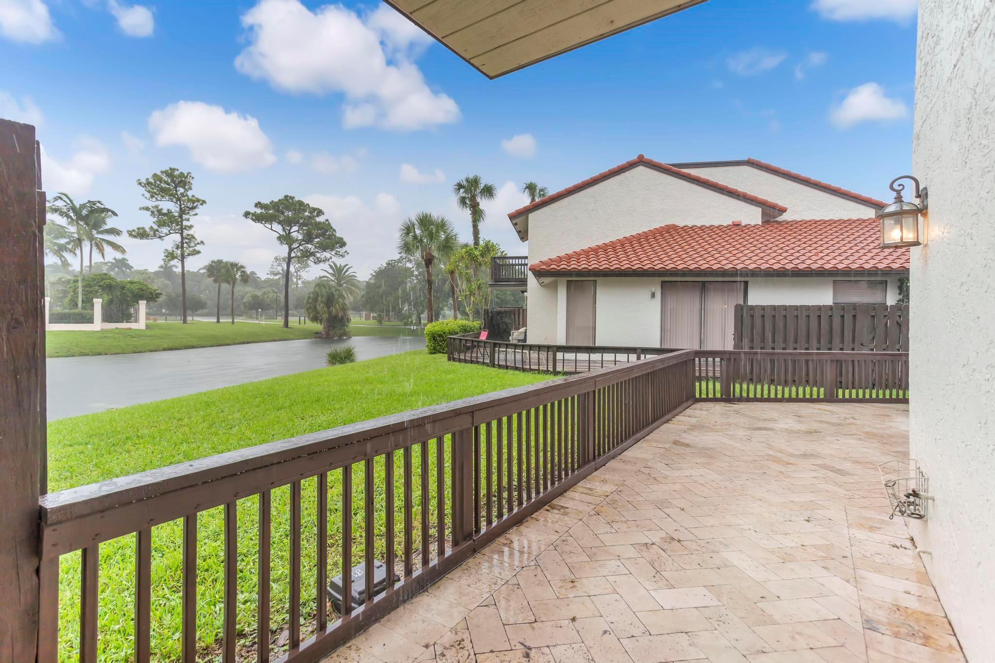 TOWN PLACE CONDO I AND II - Residential Lease