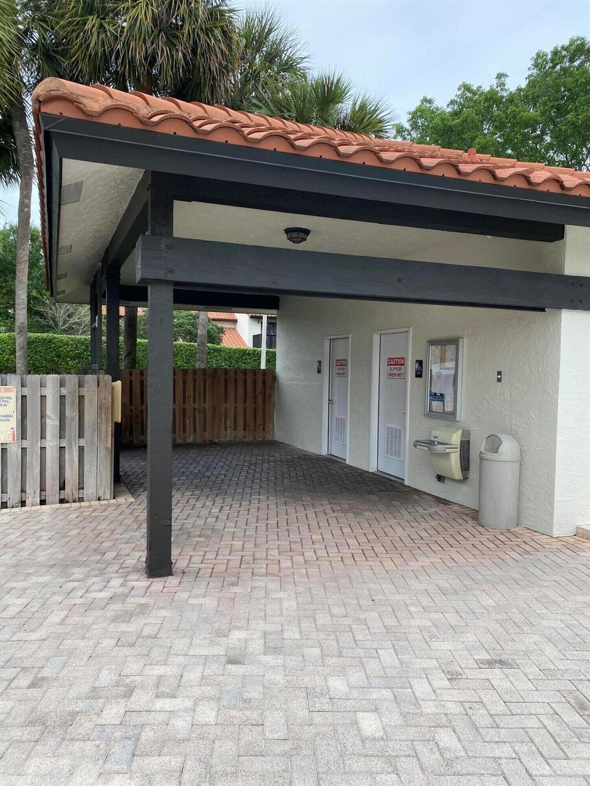 TOWN PLACE CONDO I AND II - Residential Lease