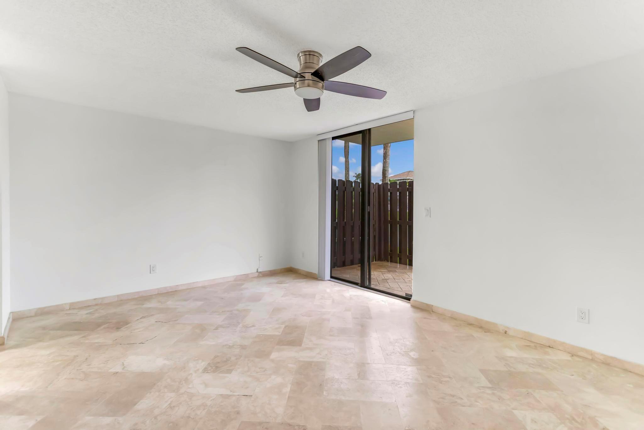 TOWN PLACE CONDO I AND II - Residential Lease