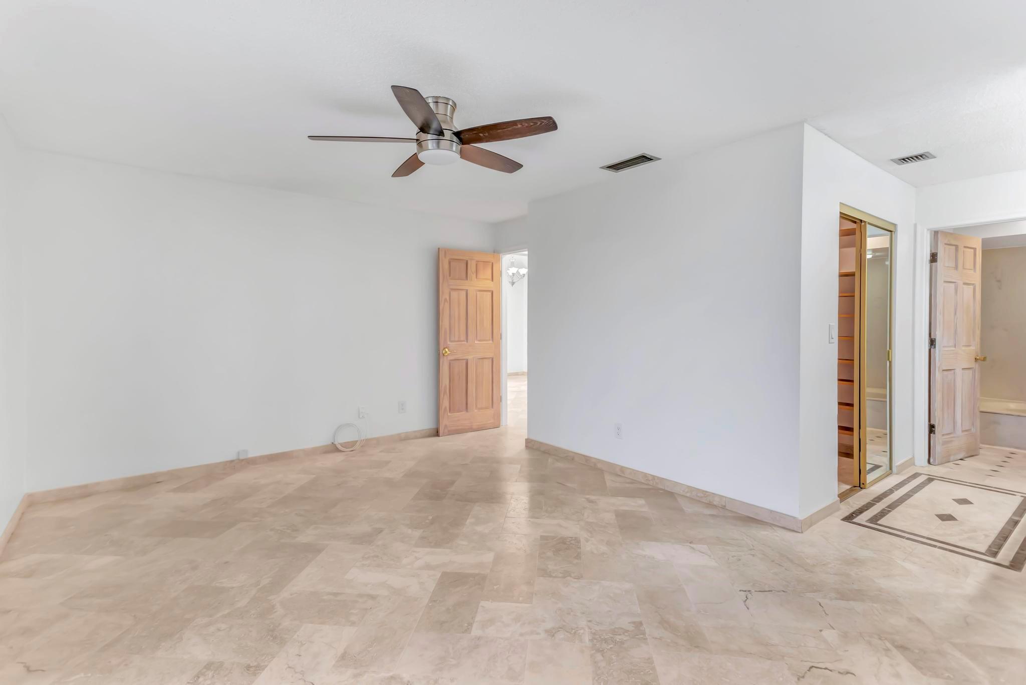 TOWN PLACE CONDO I AND II - Residential Lease