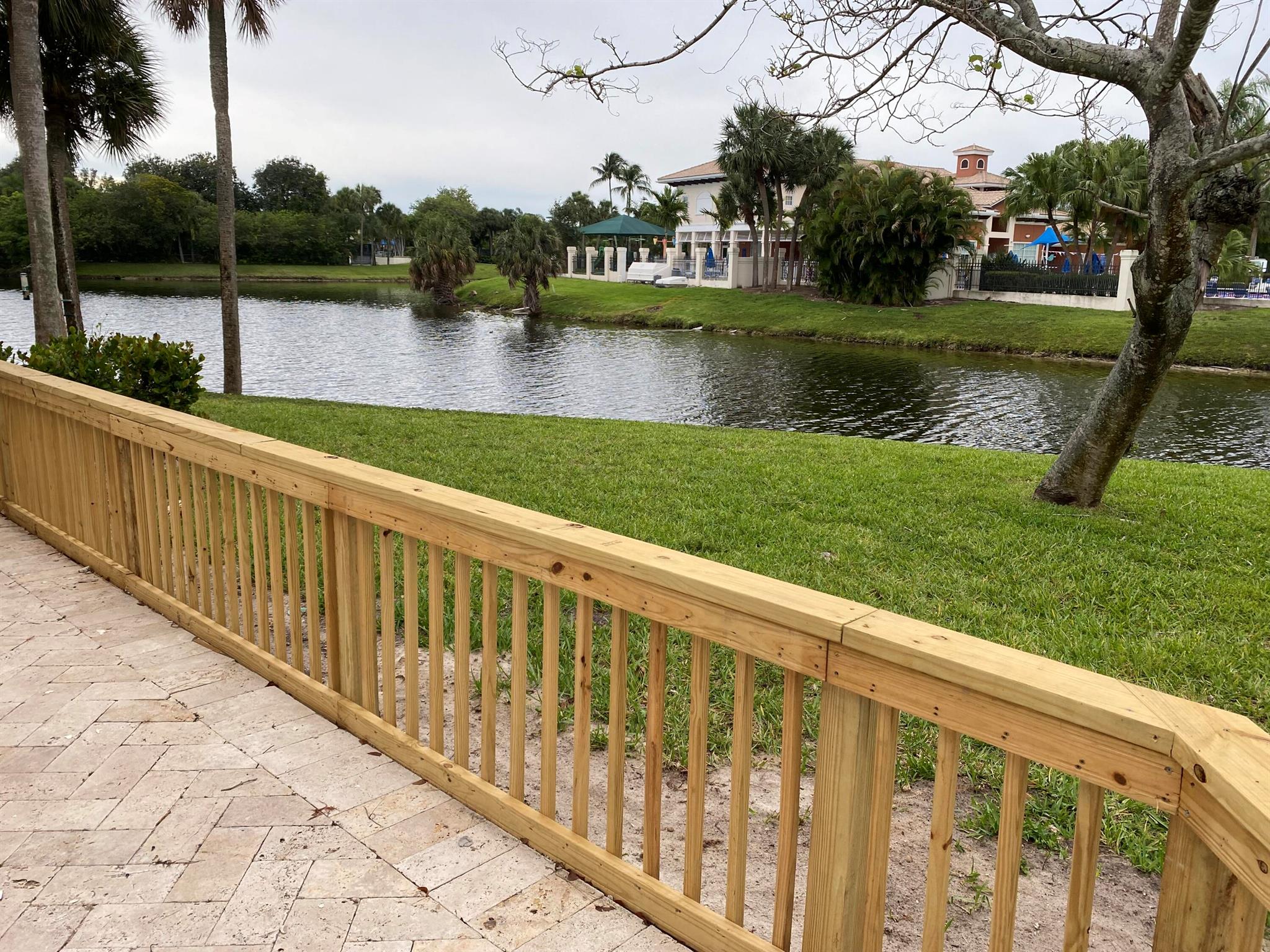 TOWN PLACE CONDO I AND II - Residential Lease