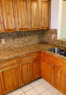 SHADOW WOOD - Residential Lease