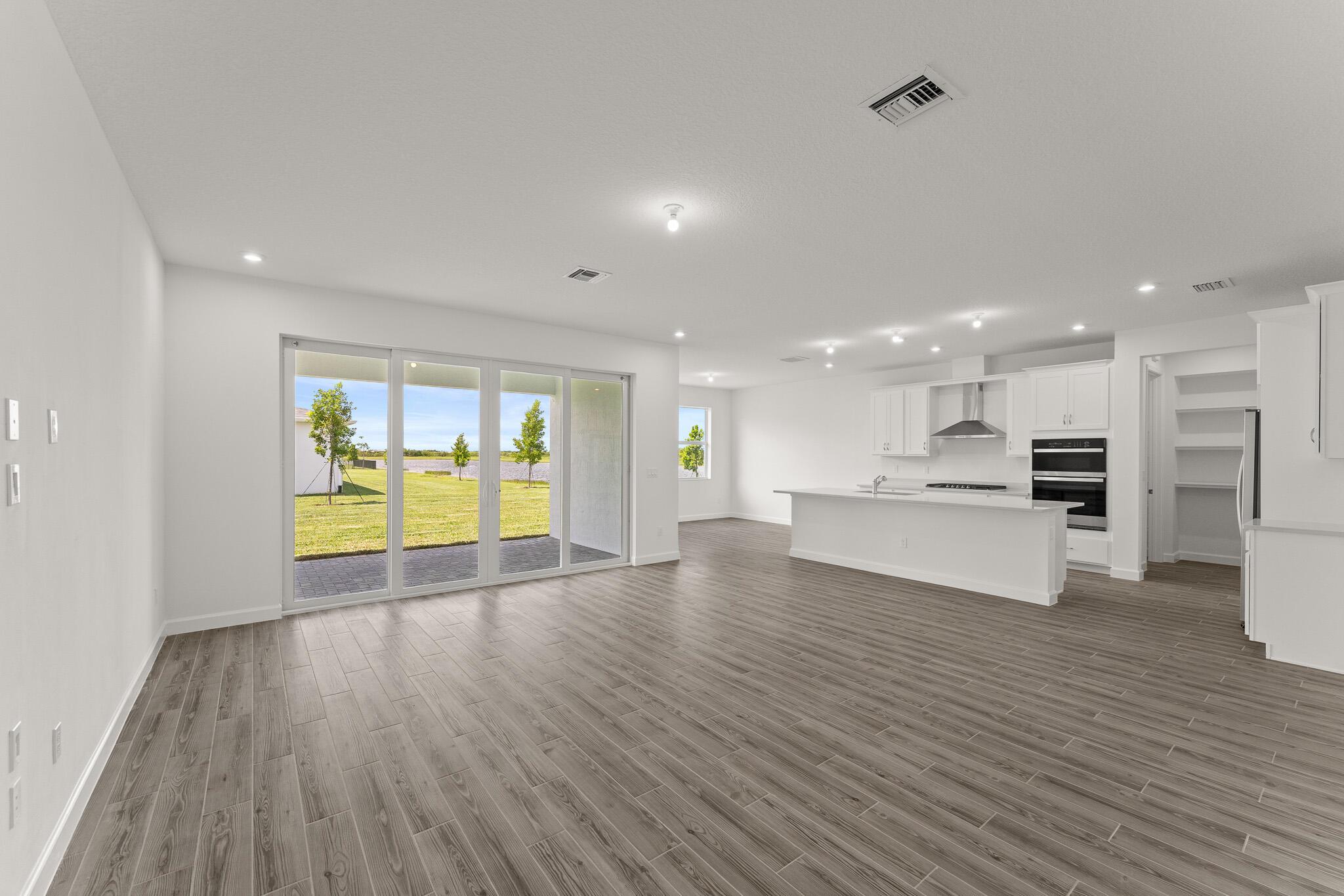 SOUTHERN GROVE PARCEL 28 - Residential