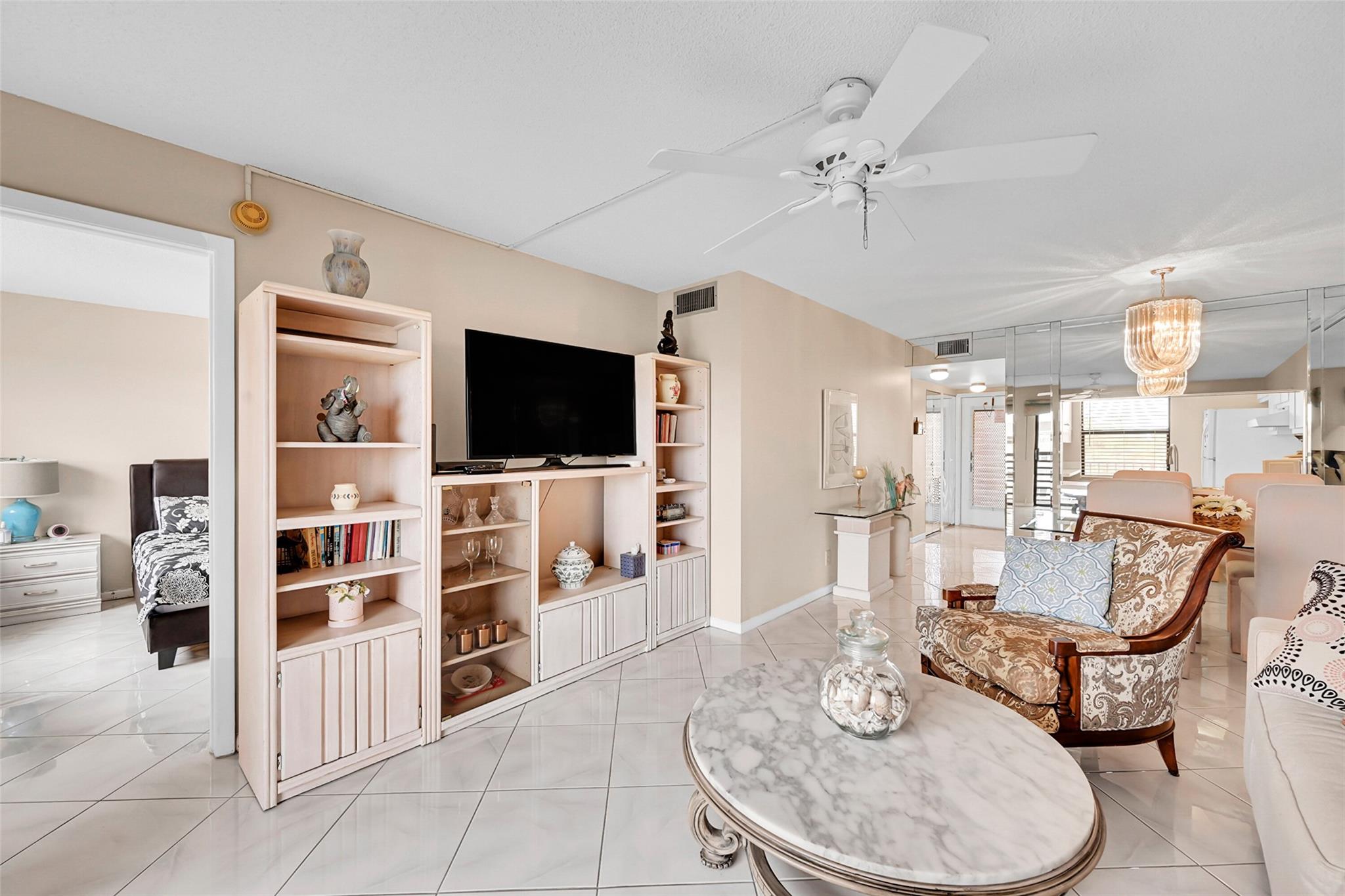 SUNRISE LAKES PHASE IV - Residential