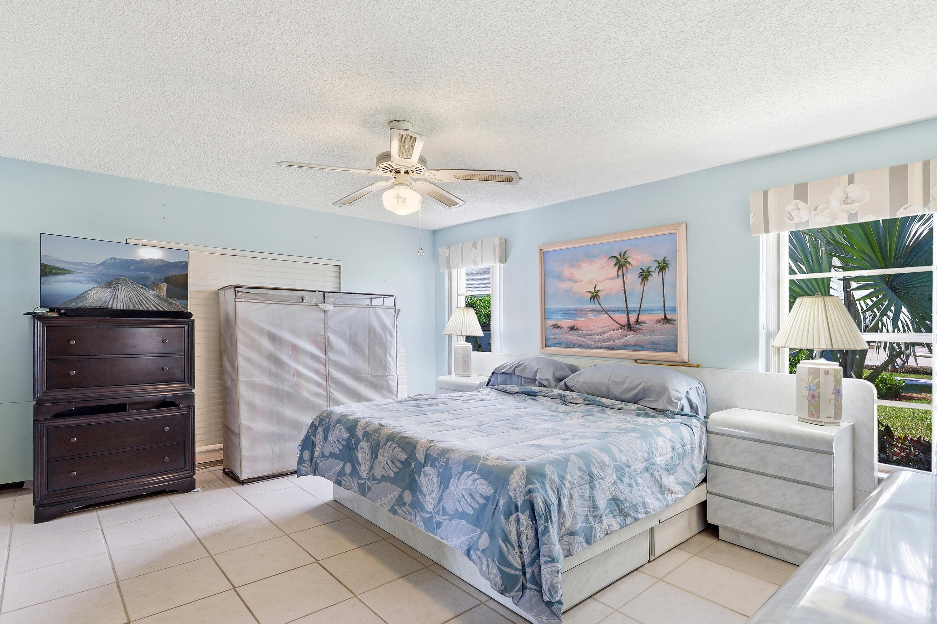 CYPRESS LAKES 9 - Residential