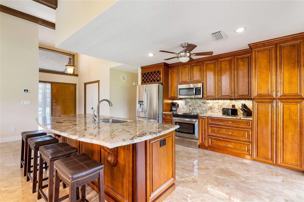 Photo of 21344 Escondido Way, Boca Raton, FL 33433 (MLS # F10513763)