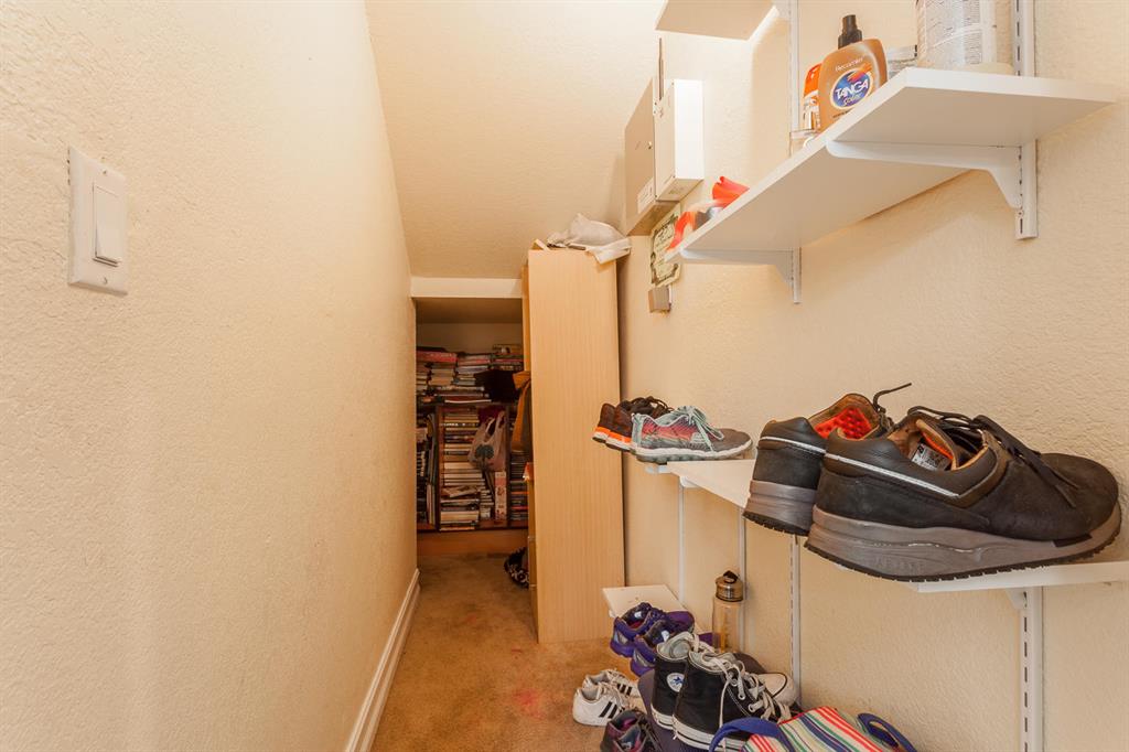 PINE GROVE TOWNHOMES - Residential