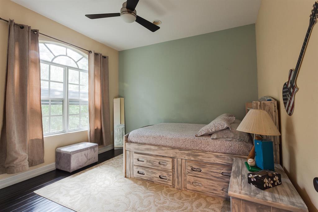 PINE GROVE TOWNHOMES - Residential