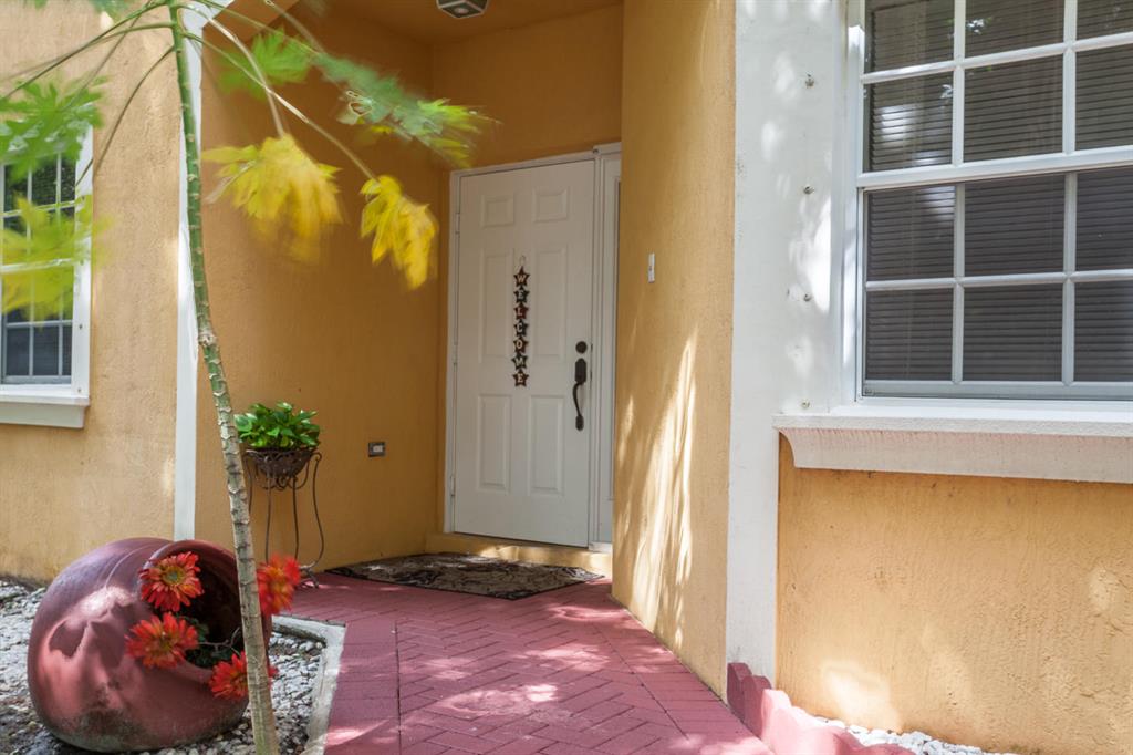 PINE GROVE TOWNHOMES - Residential