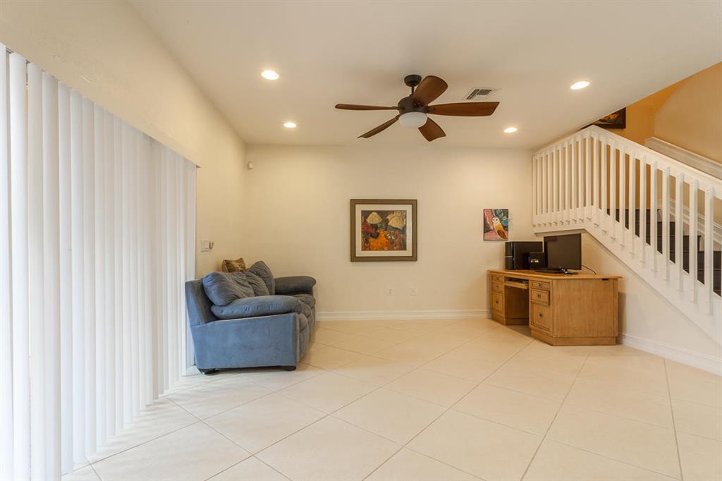 PINE GROVE TOWNHOMES - Residential