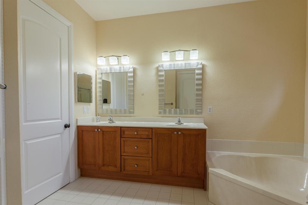 PINE GROVE TOWNHOMES - Residential