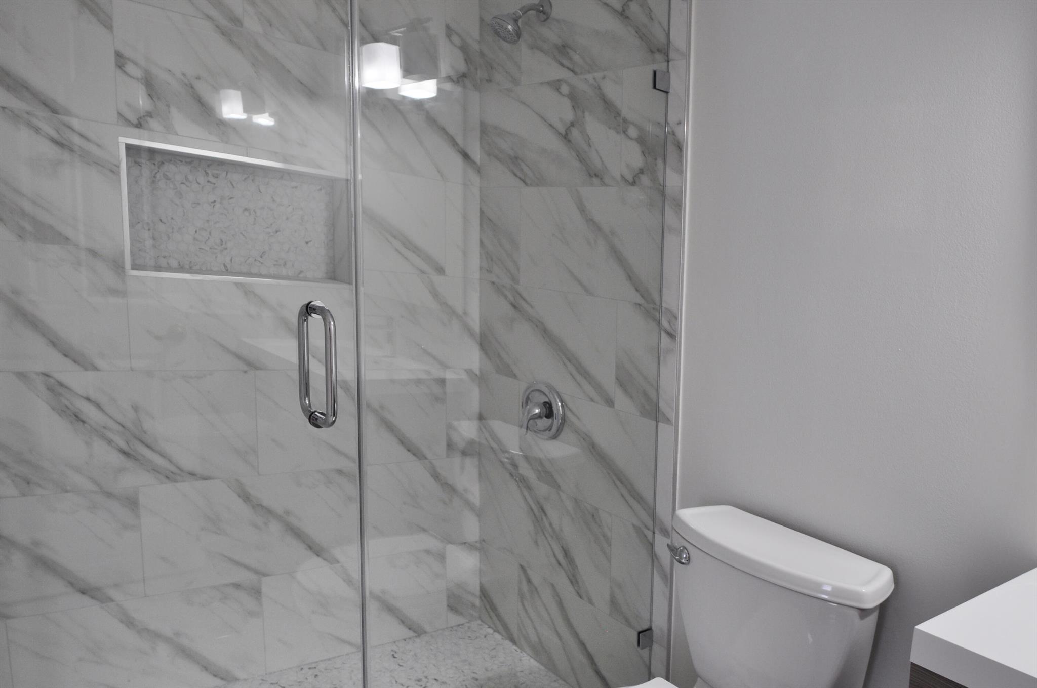 PEMBROKE FALLS - PHASE 1 - Residential Lease