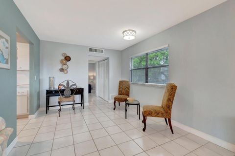 Condominium in Delray Beach FL 191 Tuscany C 3.jpg