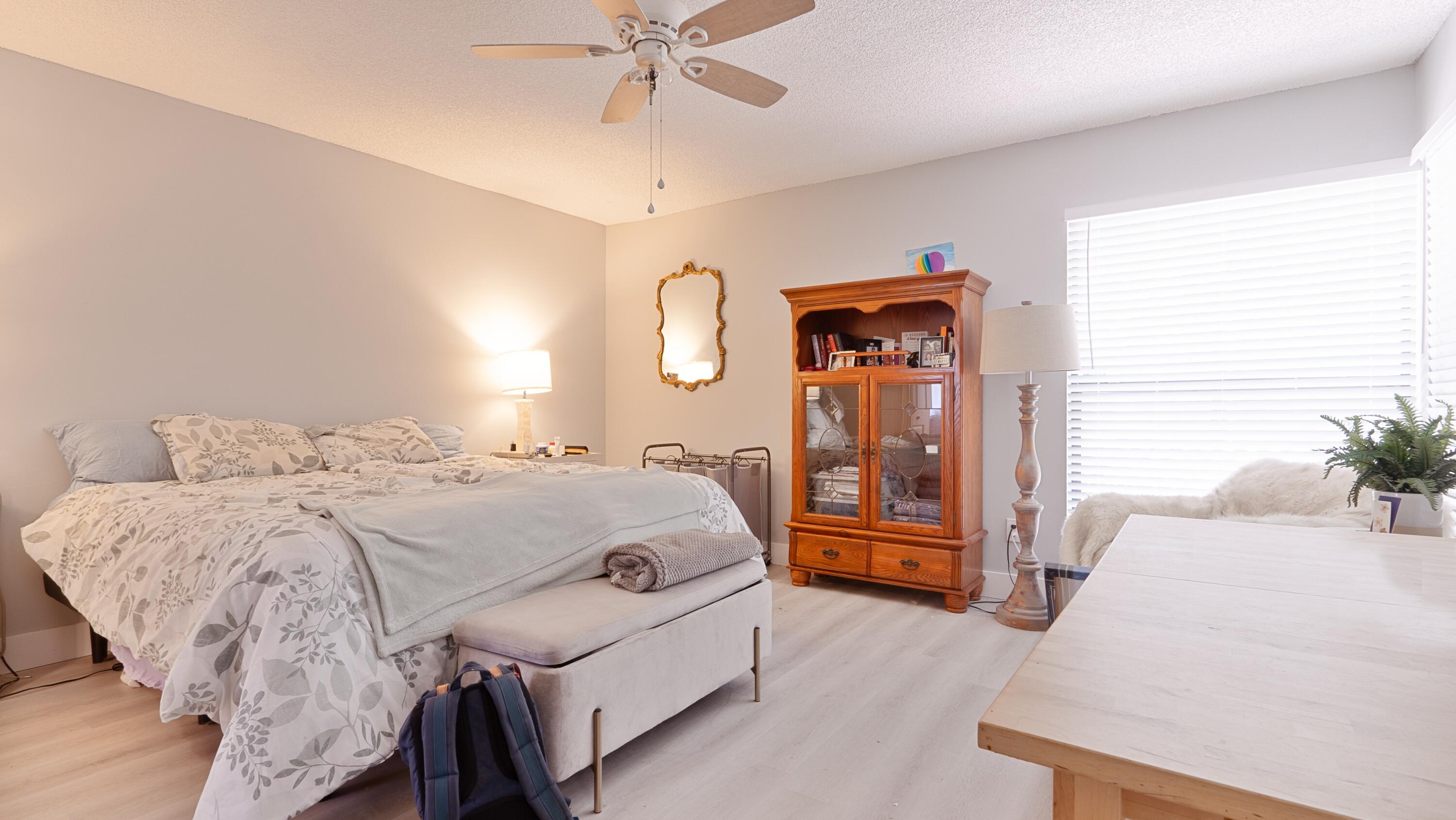 CANARY PALM CLUB - Residential