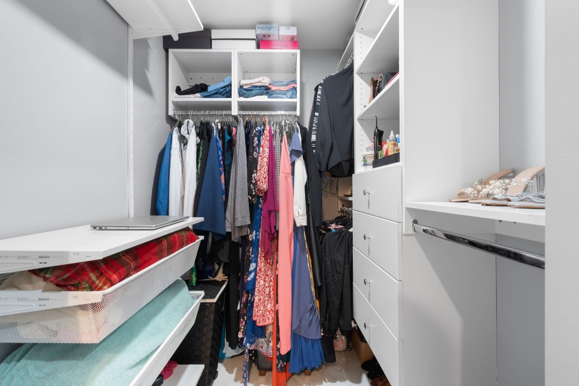 PATIOS OF OAKWOOD CONDO - Residential