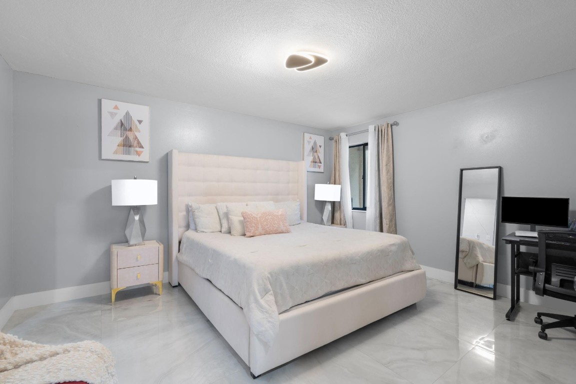 PATIOS OF OAKWOOD CONDO - Residential