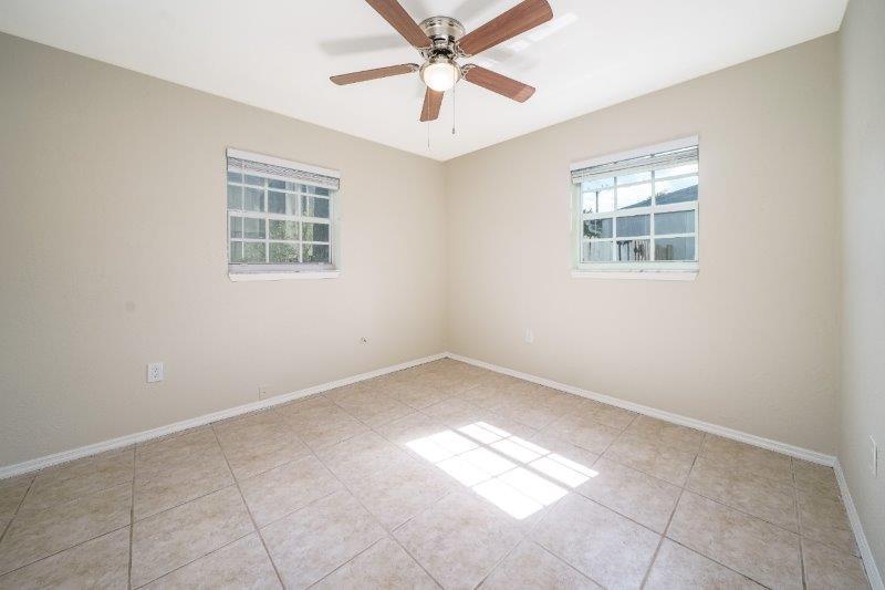 PALM BEACH SQUARE UNIT 1 - Residential Lease