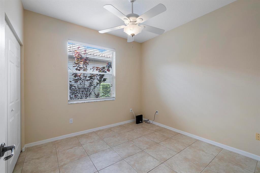 Andros Isle - Residential