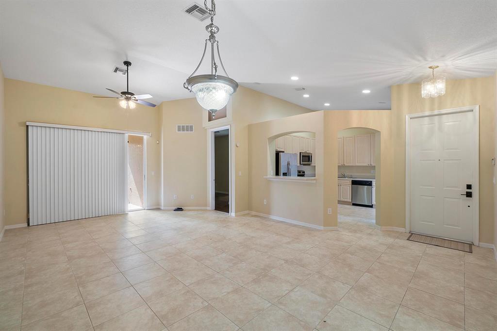 Andros Isle - Residential