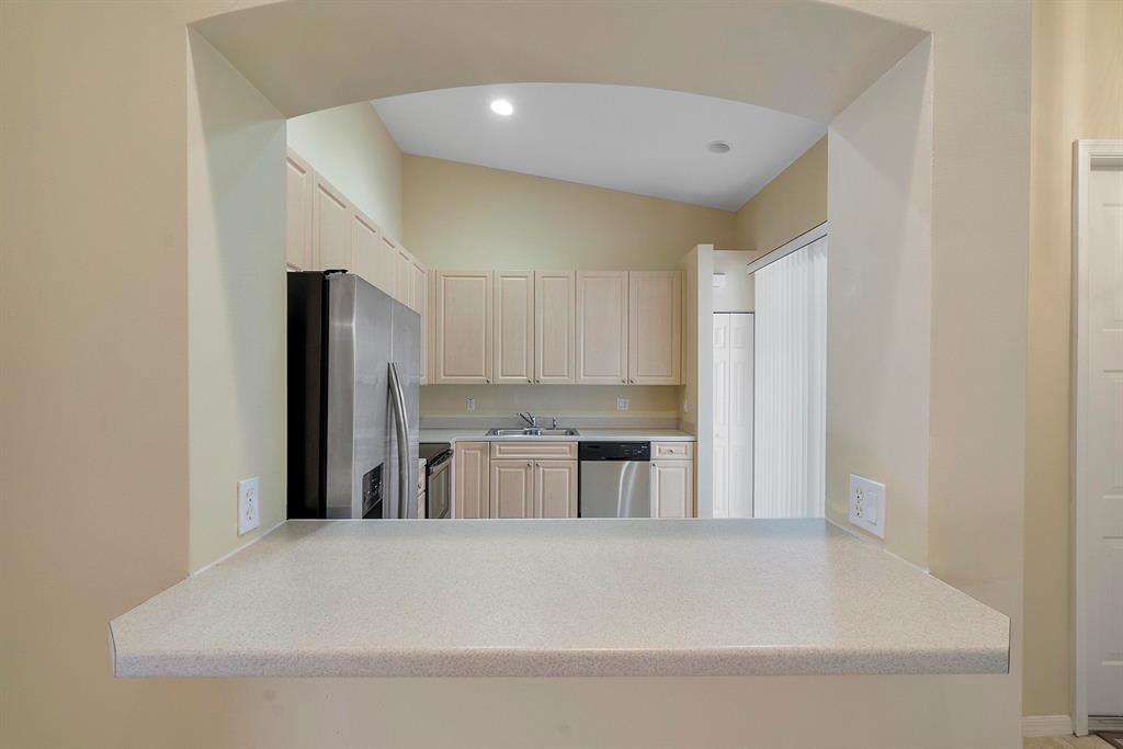 Andros Isle - Residential