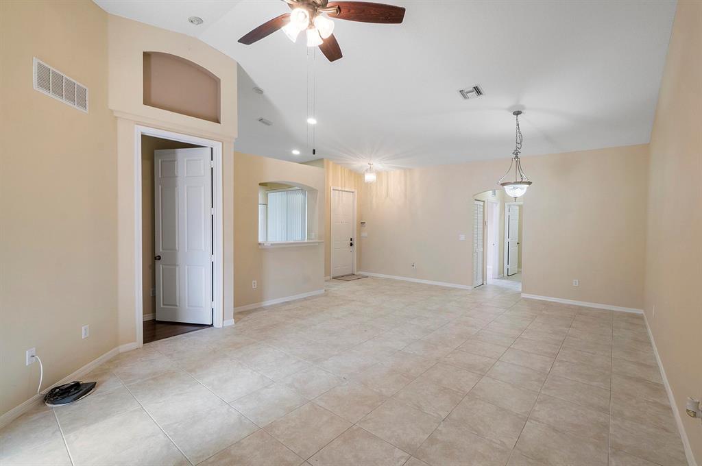 Andros Isle - Residential